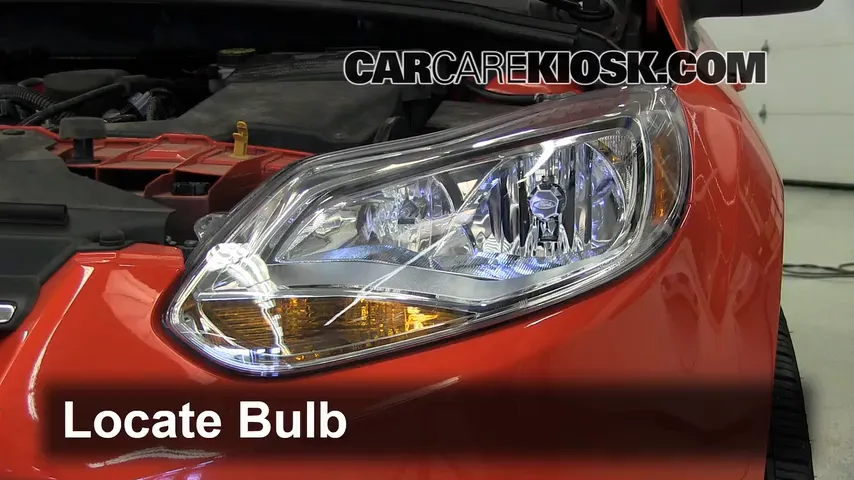2012 Ford Focus SE 2.0L 4 Cyl. Sedan Lights Turn Signal - Front (replace bulb)
